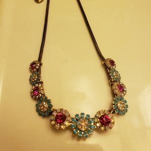 Betsey Johnson flower necklace